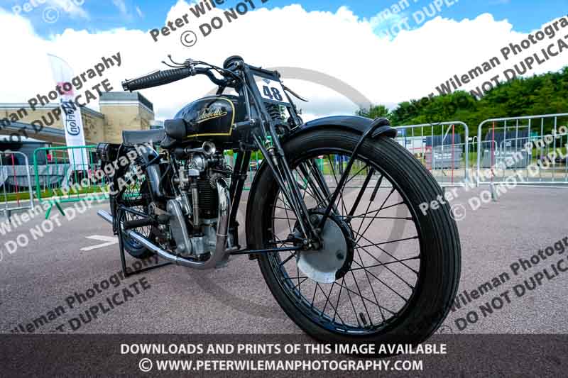 Vintage motorcycle club;eventdigitalimages;no limits trackdays;peter wileman photography;vintage motocycles;vmcc banbury run photographs